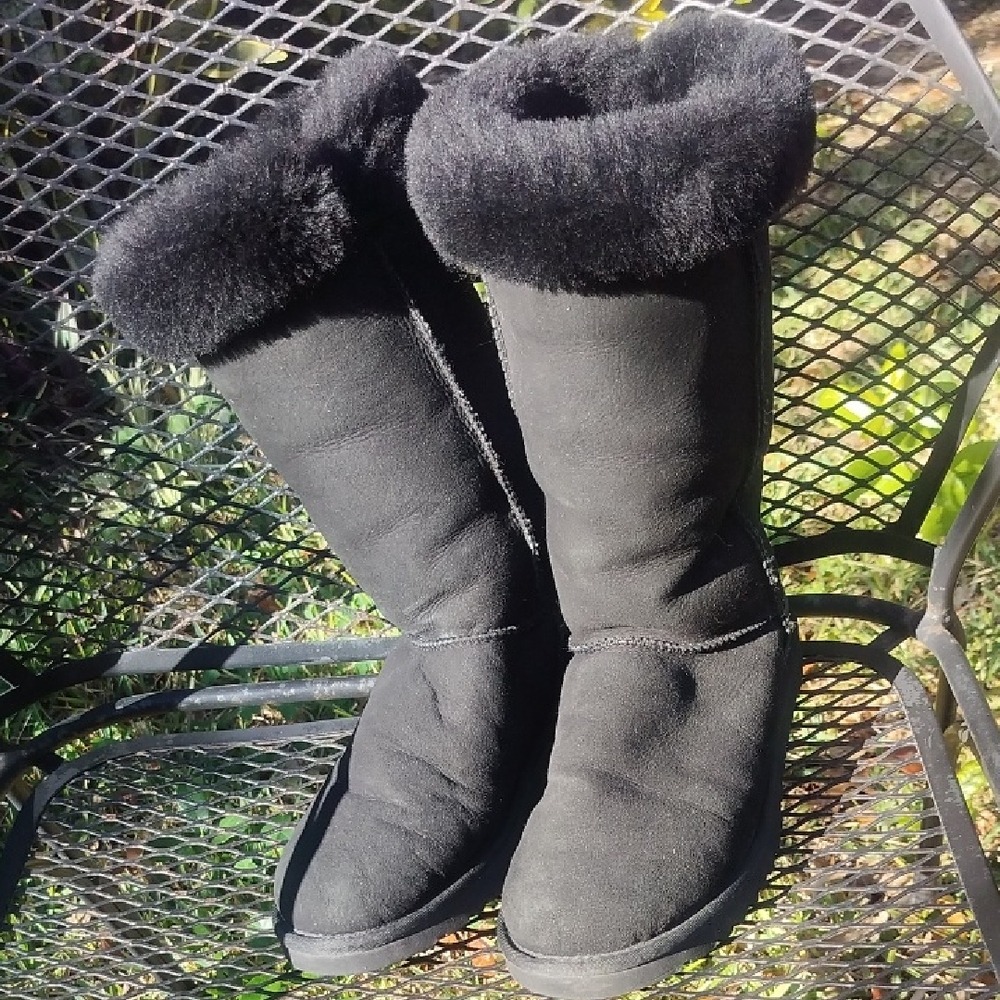 UGG Black Women's Boots Size 8